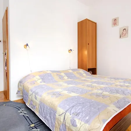 Gostinjska kuća Double Racisce 4341b 3*